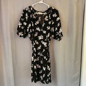 Loft black and white floral tee shirt dress